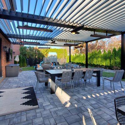 Apollo Louvered Roof By Breslow Home Design.