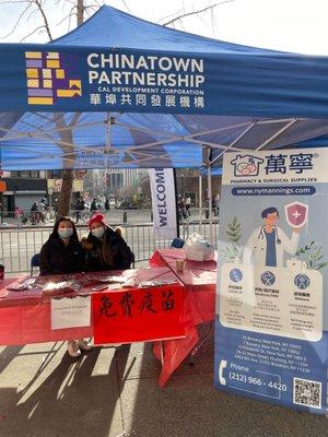 Our pharmacists offered COVID-19 vaccinations at the Chinatown parade to help protect our community.