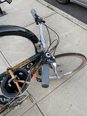 Updated gear knobs, replaces handlebar and brake levers