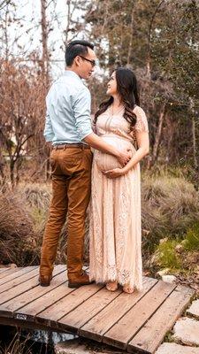 Maternity session shot by Adrian Wong Media