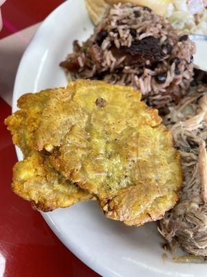 Amazing perfectly crisp Tostones ! Ask for mojo to dip .