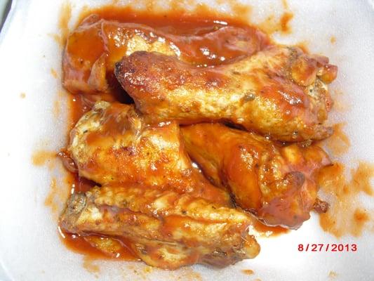 Half order of BQ Mild Wings.