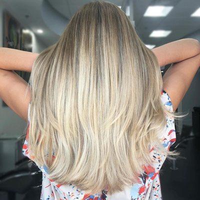 From Highlights to Balayage and Color Melts-Hot Heads has the expert stylists and colorists to find and achieve that perfect ...