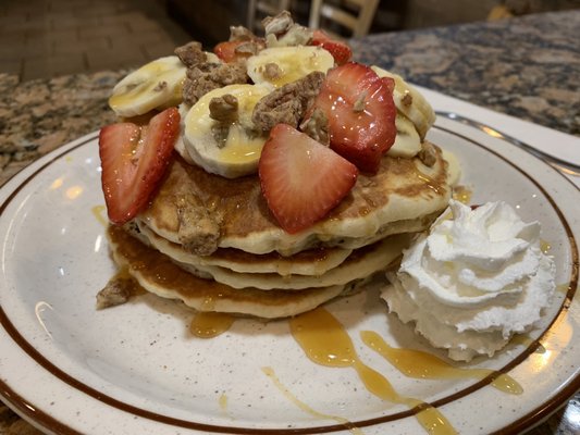 Pancakes supreme 5 pancakes with fresh strawberries and bananas with butterscotch