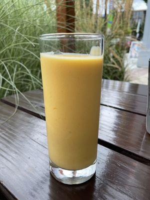 Mango lassi