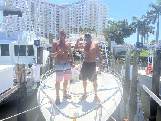 Captain Chris and Adam. The A team at AlohaParasail