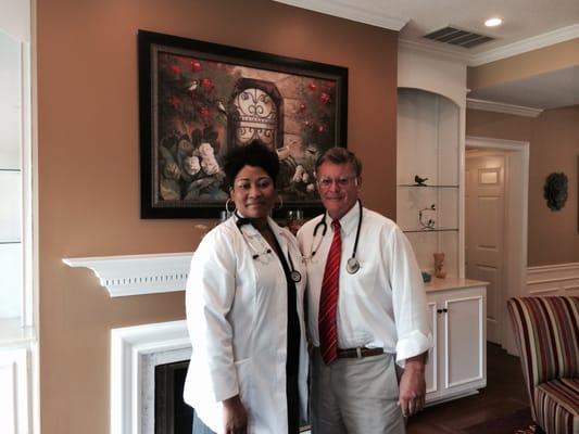 Dr. Taylor and his nurse practitioner has joined our team here at the Villas.  They make house calls.