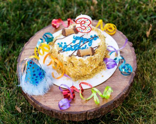 Cake and hat!