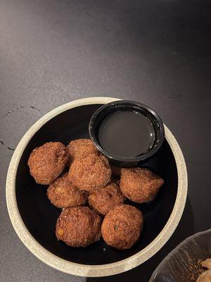 HUSH PUPPIES