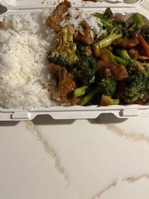 Beef with broccoli