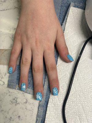 Child gel manicure