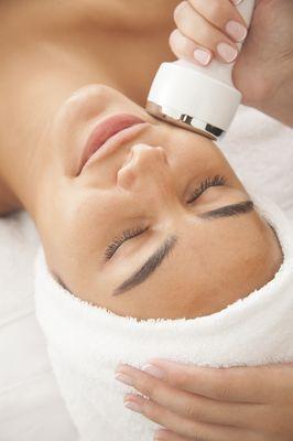 Cryotherapy facials promote healthy skin