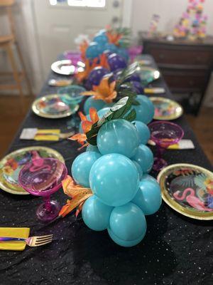 Tropical tablescapes handmade and carefully curated by Professionals.