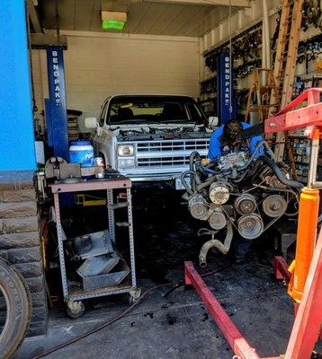 Engine Swap on 1985 Chevy K10 Pickup