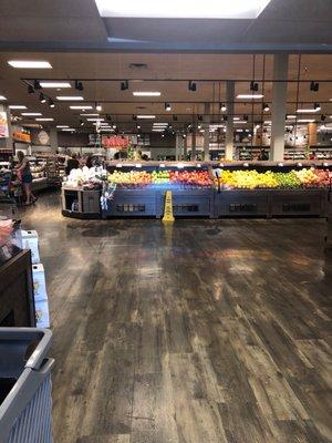 ShopRite Warwick NY. Fairly clean and remodeled.