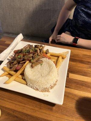 LOMO SALTADO (Best in Town)