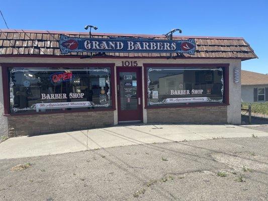 Grand Barbers