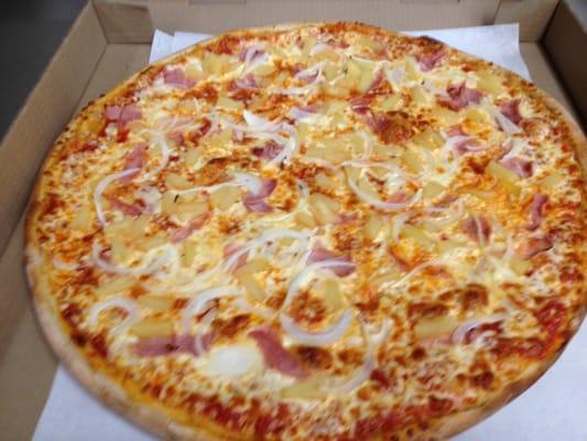 Hawaiian with onion pizza