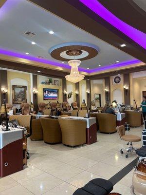 Signature Nail Salon