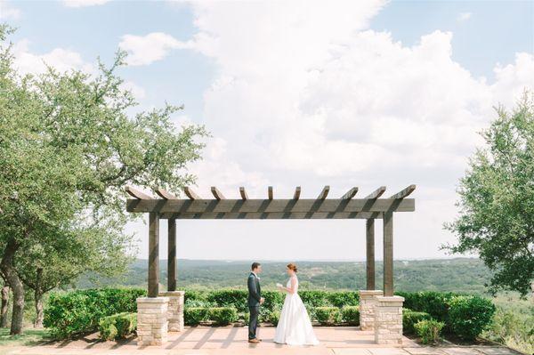 The view off of the patio, perfect for an outdoor wedding or first look.