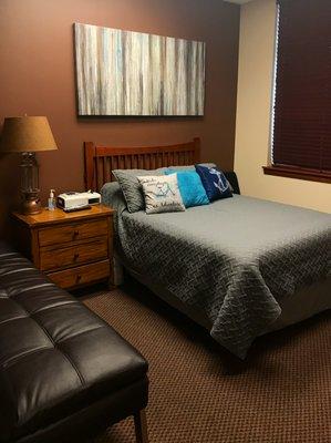 Family/Caregiver friendly sleep test room at ISC Tumwater.