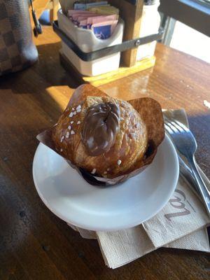 Nutella croissant muffin