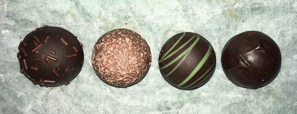 D licious truffles White Russian, Pumpkin, Mint, & Dark Chocolate Pretzel