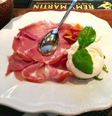 Burrata (heaven)