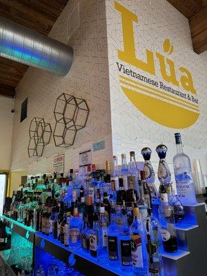 Lua's full bar