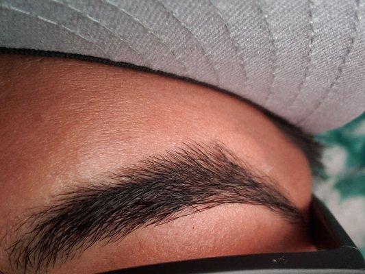 Mili Eyebrow Threading