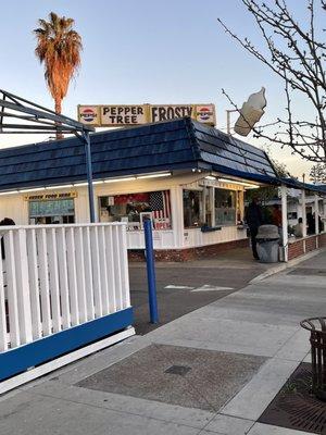 Pepper Tree Frosty Ice Cream Shop