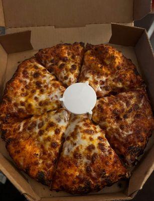 Round Table Pizza