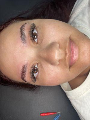 Brow lamination and classic natural lashes