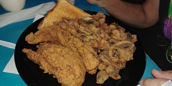 Walleye Dinner with Texas Toast and Fried Mushrooms as a side