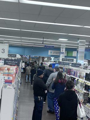 Ridiculously long line at the pharmacy. This isn't unusual - it's like this ALL THE TIME.