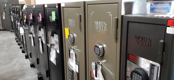 Dozen brands of safes!