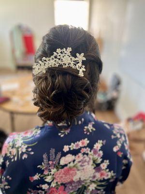 Beautiful wedding updo by Silvia