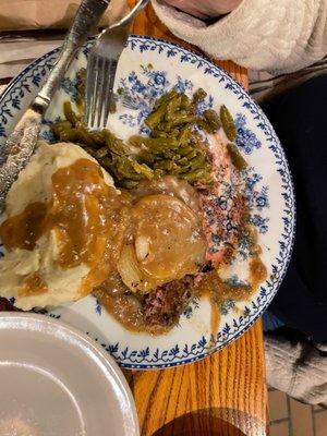 Hamburger steak green beans Mashed Potatoes