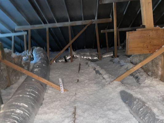 Blow in fiberglass insulation