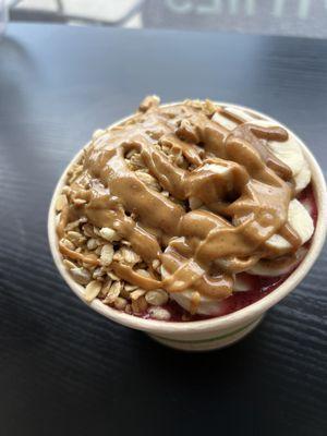 Funky monkey Acai bowl