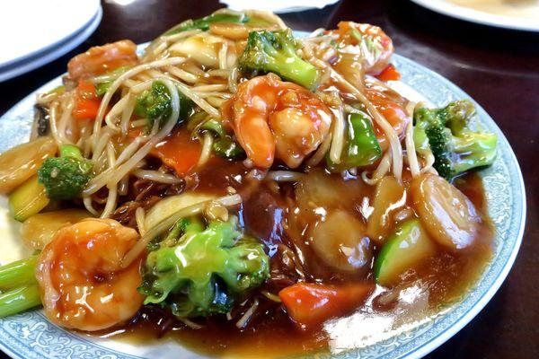 Pan Fried Noodles with shrimp, noodles are under all those toppings