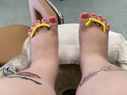 Regular polish Basic Pedicure