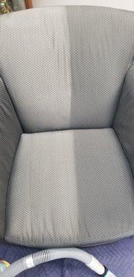 Upholstery Cleaning
We offer a upholstery cleaning in Sacramento. Give us a call today or book online