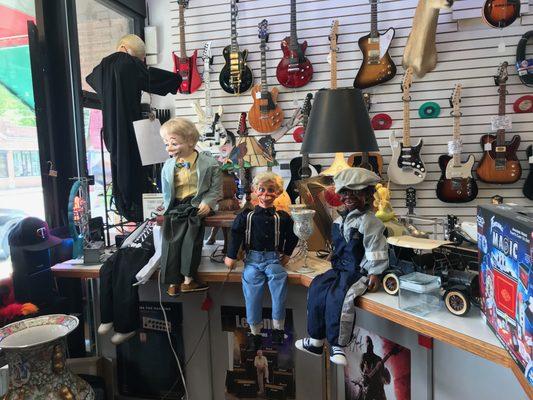 Tommy's Guitars & Trading Post