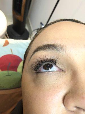 Natural eyelash