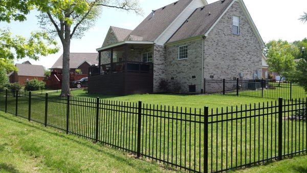 Aluminum fencing