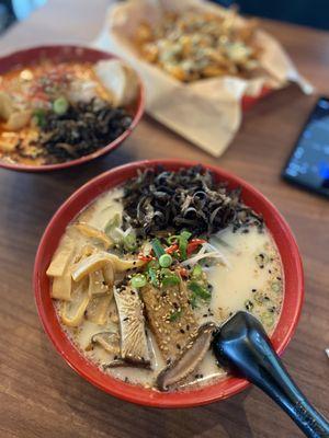 1-UP Ramen ($12) - flavorful creamy broth (the kale noodles are green and have the same texture as the regular noods), so many veggies!