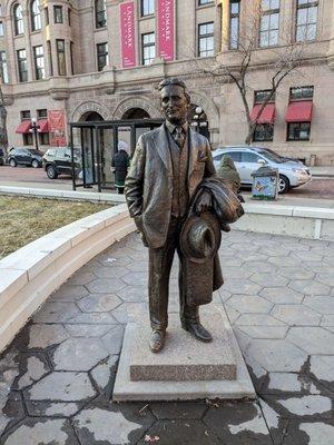 F. Scott Fitzgerald statue