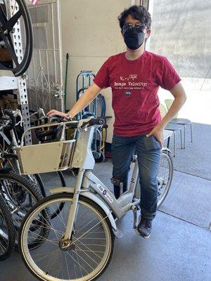 Rented a bike to tour the UC Davis campus.