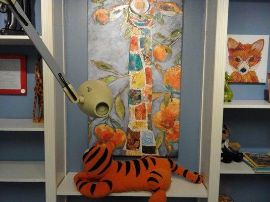 Neat decorations in the Patient room. Watch out for the "tiger"...keep your Eyes open at all times ;)